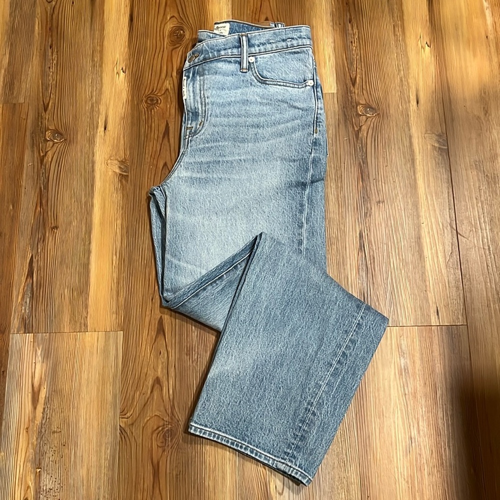 Madewell x Molly Dickson Crossover Baggy Straight Jeans
